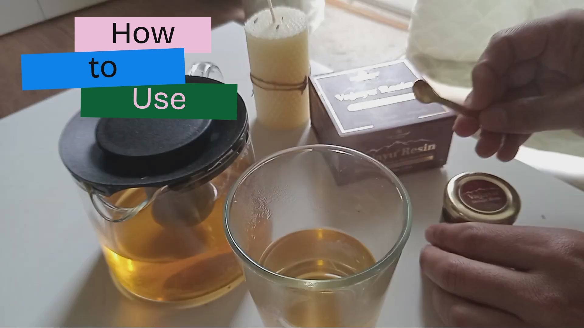 Load video: Vajayu® Pure Shilajit Resin for Men With Saffron for Extra Energy, Strength &amp; Improved Stamina-20gm Pack